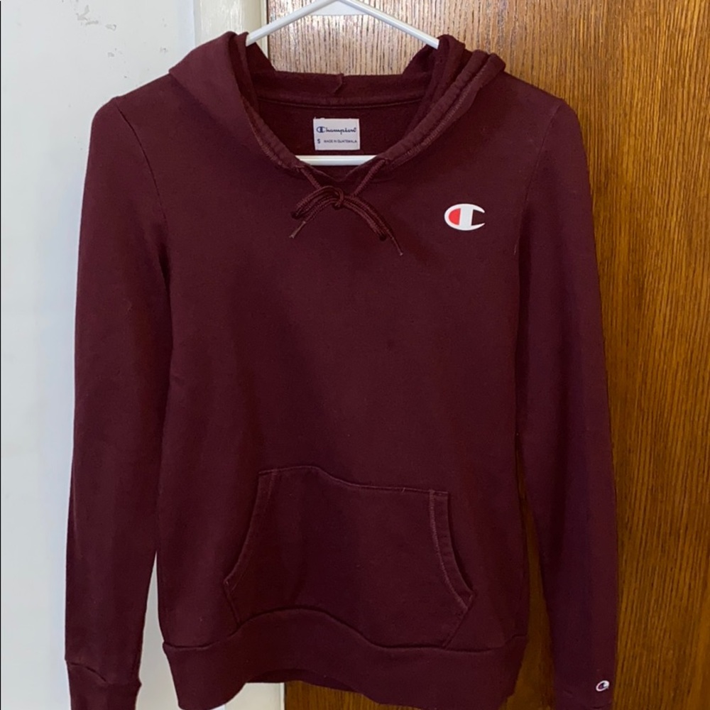 Maroon champion sweatshirt
